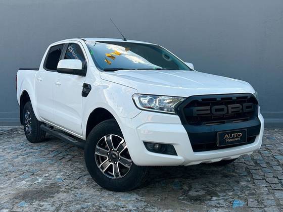 FORD RANGER 2.2 XLS 4X4 CD 16V DIESEL 4P AUTOMÁTICO FORD RANGER 2.2 XLS 4X4 CD 16V DIESEL 4P AUTOMÁTICO